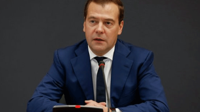 Medvedev, KKTC’yi örnek gösterdi