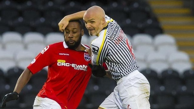 Forest’te yabancı harekâtı