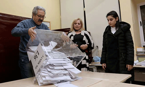 Kimse kimseyi istemiyor