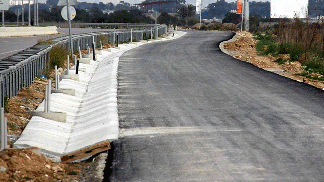 İskele Belediyesi'nde yürüyüş ve bisiklet yolu projesi devam ediyor