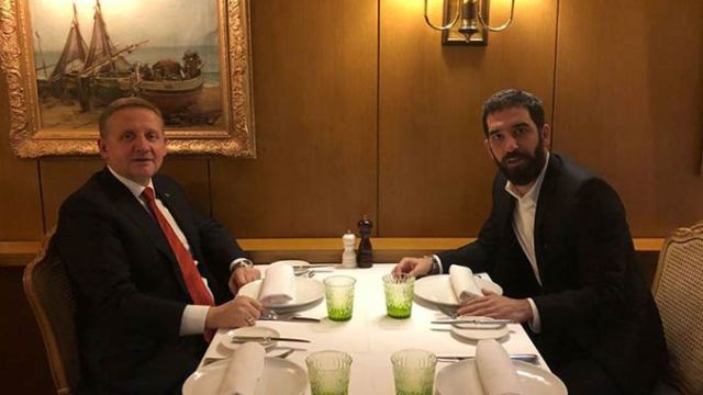 Arda Turan adım adım Başakşehir’e