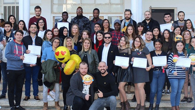 DAÜ Halkla İlişkiler ve Reklamcılık Bölümü sertifika töreni renkli görüntülere sahne oldu