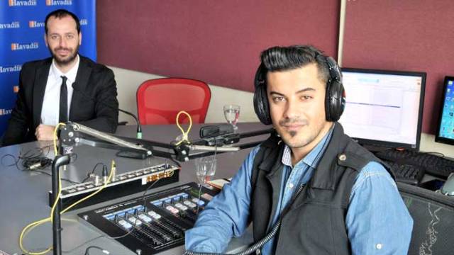 Akan Oza ile kahve sohbeti…