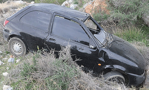 Yoldan çıkıp takla attı