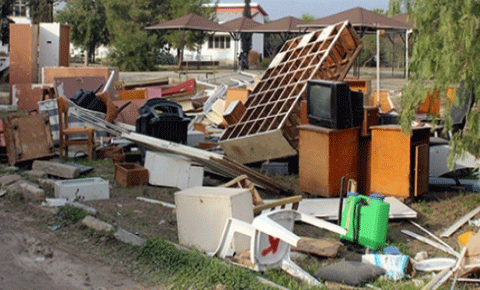 Rehabilitasyon parkı, eşya çöplüğü oldu!