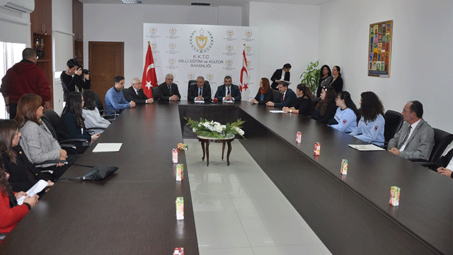 Dr. Fazıl Küçük Liselerarası Kompozisyon Yarışması’nda dereceye girenlere ödülleri verildi