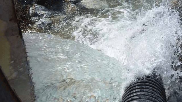 Türkiye’den gelen su yeni yerleşim birimlerine dağıtılmaya başlandı