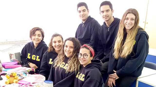 Özel öğrencileri sevindirdiler