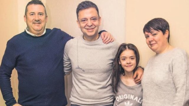 100 derece eğrilen omurgası Türkiye’de düzeltildi