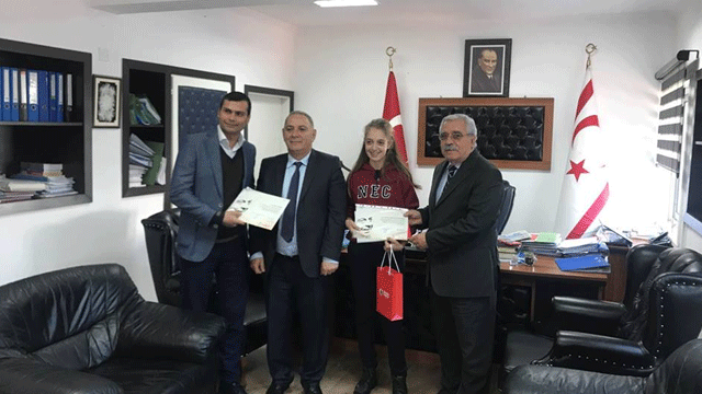 Yakın Doğu Kolejinden Bir Birincilik Daha