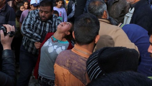 İzmir'de su dolu çukurda ölen kardeşler toprağa verildi