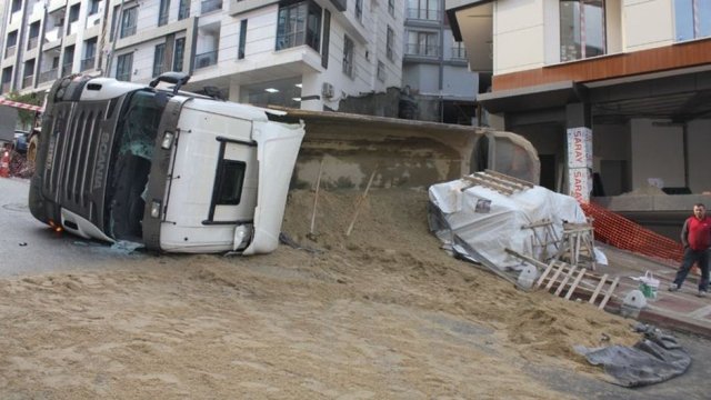 Hafriyat kamyonu terörü devam ediyor