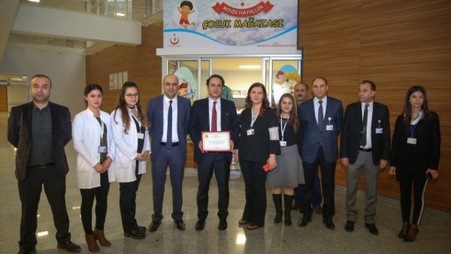 Eğlenceli Çocuk Hastanesi Projesi Van'a birincilik getirdi