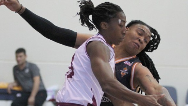 Yakın Doğu Üniversitesi bu kez Mersin deplasmanında