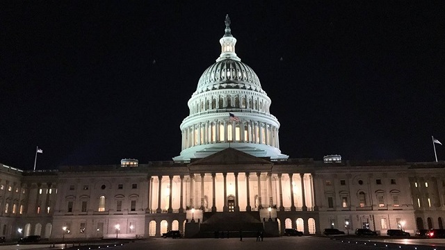 ABD'de federal hükümet resmi olarak "kapandı"