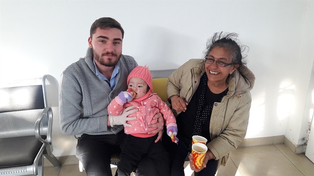 Hastalar ve personele sıcak çorba ve poğaça dağıtıldı