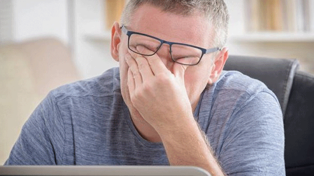 Göz ovalamak çok riskli