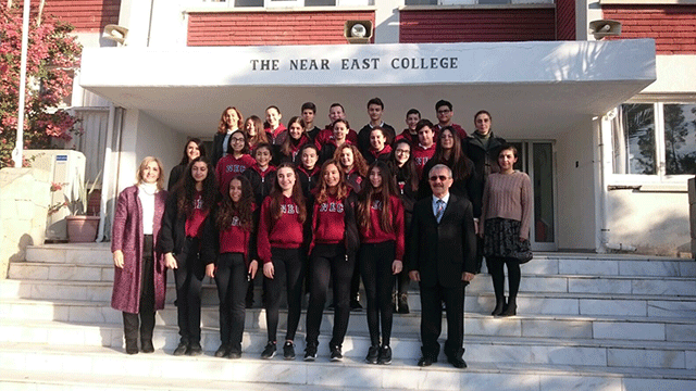 DELF Sınavında başarı elde eden öğrenciler belgelerini aldı…