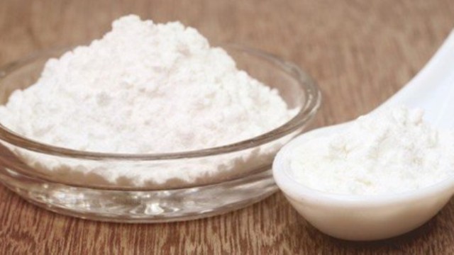 Kanseri kabartma tozuyla tedavi ettiğini iddia eden doktora hapis