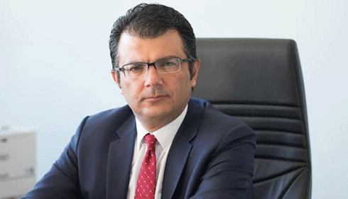 Zaroğlu'ndan Akansoy'a: Senin ağzını burnunu kırarım!