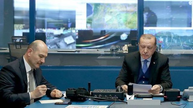 Cumhurbaşkanı Erdoğan komutanlardan video konferansla bilgi aldı