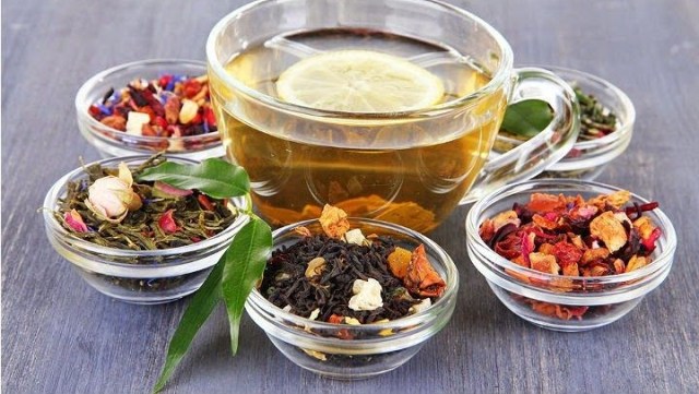 Bitki çaylarıyla ilgili 8 önemli uyarı (“Ne zararı olabilir ki?” demeyin!)
