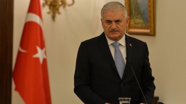 Başbakan Yıldırım: Terör koridorunu başlarına yıkacağız