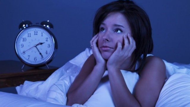 Gece sık sık uyanmanın 20 nedeni