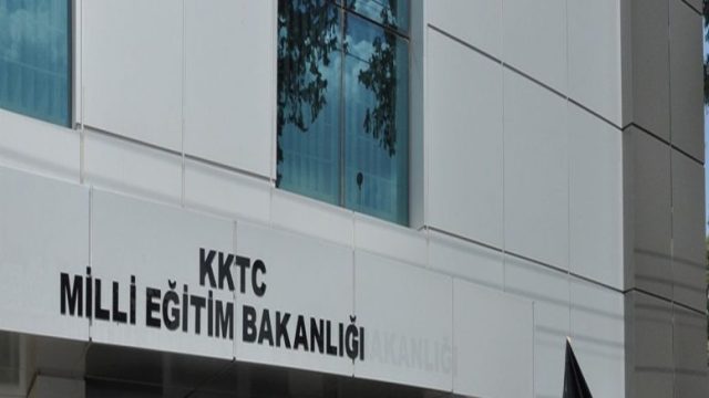 Öğrenciler yarın karne alıyor