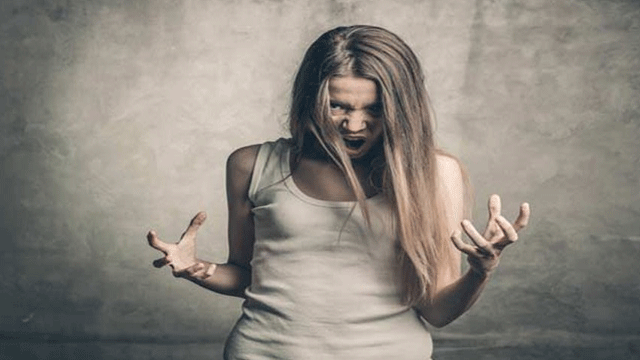 Koprolali Nedir? Nasıl tedavi edilir?