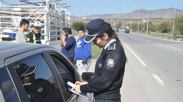 Gazimağusa’da trafik ve asayiş operasyonu...