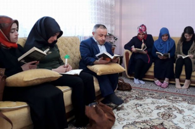 Gümüşhane'de dikkat çeken kitap okuma projesi