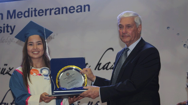 DAÜ güz dönemi mezuniyet töreni yapıldı… Yaklaşık 1400 öğrenci mezun oldu