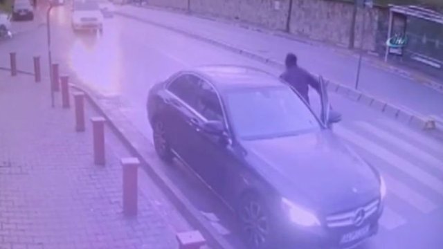 Ümraniye'de lüks otomobil saniyeler içinde çalındı