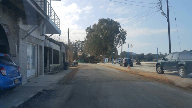 “Tamirat bir an önce tamamlanmalı... Araçlar ve yayalar dikkatli olsun”