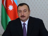 Yeni Azerbaycan Partisi, Aliyev'i cumhurbaşkanı adayı gösterdi