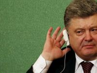 Viyana balosunda FEMEN'den Poroşenko protestosu