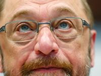 Schulz, Almanya Dışişleri Bakanı olmaktan feragat etti