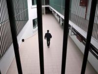 Cezaevinden firar eden mahkumların yakalanması Rum basınında