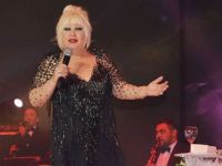 Usta sanatçı Muazzez Abacı trafik kazası geçirdi