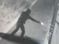 Bursa'da kar maskeli soyguncular yaklaşık 2 bin 500 lirayı alıp kaçtı