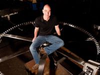 Dünyanın en zengin adamından 10 bin yıl çalışacak saat