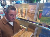 Hasan Çakmak Hollanda’da kitaplarını tanıttı