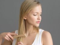 Kadın ve erkeğin büyük derdi: Saç dökülmesi