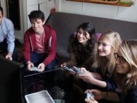 Raspiboy'un üretici firması 8BCraft yeni bir eski stil konsolla karşımızda!