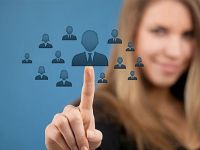 Öncelik, yerli iş gücüne verilmeli