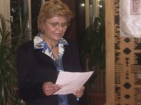 Suna Atun anılacak