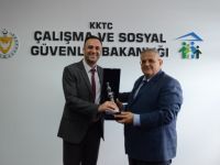 Çalışma ve Sosyal Güvenlik Bakanı Çeler, DAÜ Rektörü Osam'ı kabul etti