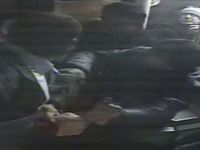 Kadıköy'de otobüs şoförüne tornavidalı saldırı