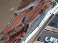 Siirt'te öğrenci yurduna yıldırım düştü